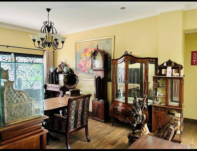 4 BEDROOM HOUSE FOR SALE IN DOWERGLEN EXT 4